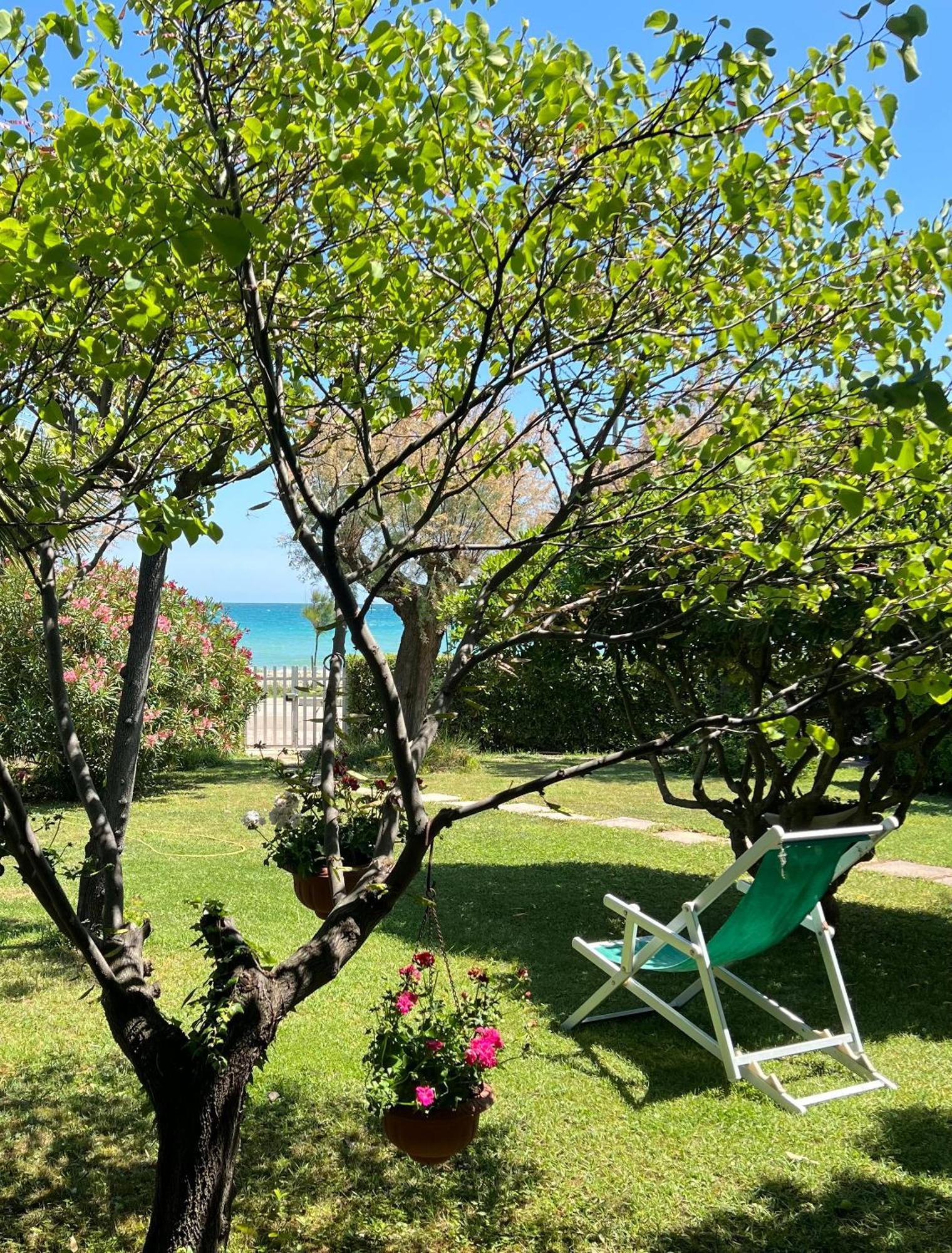B&B I Versi Del Mare Roseto Degli Abruzzi Bagian luar foto