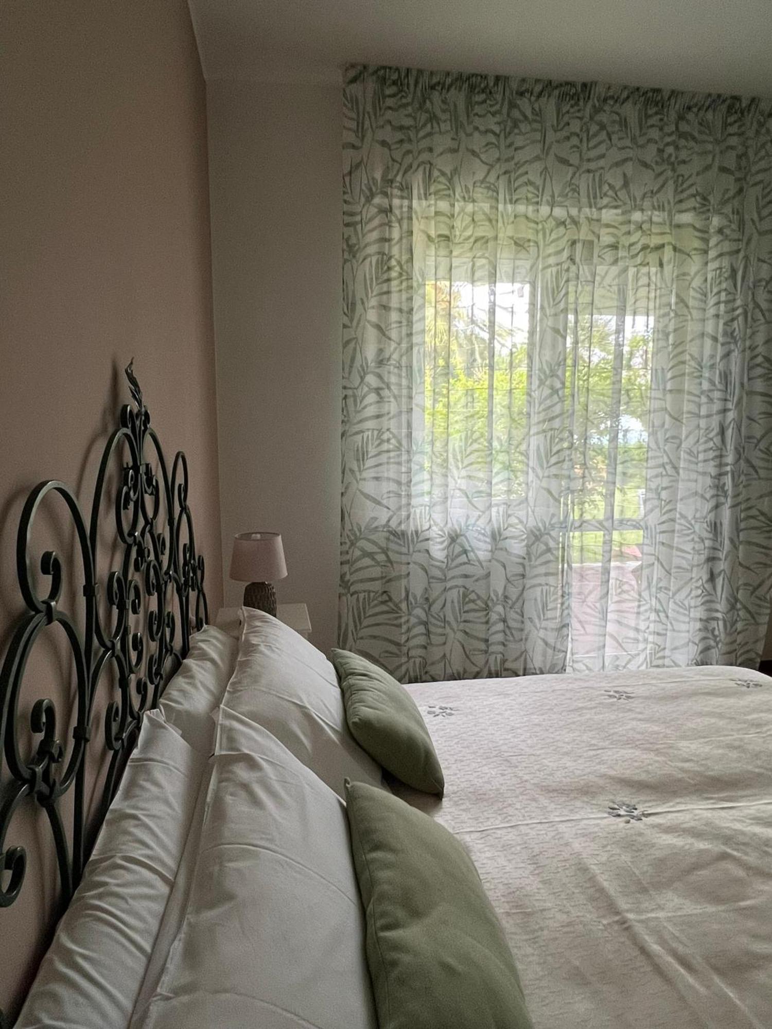 B&B I Versi Del Mare Roseto Degli Abruzzi Bagian luar foto